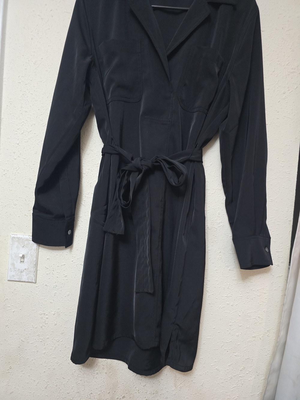 Banana Republic Black Long-Sleeve Shirt Dress with Waist Tie - Picture 4 of 13